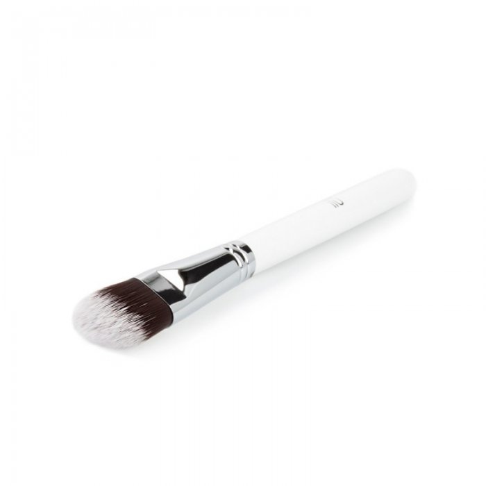 Base brush 113 Flat Foundation Brush ilu Mu