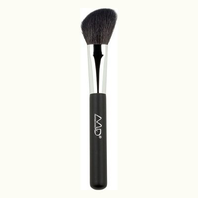 MD Professionnel Angled Contour Brush 03