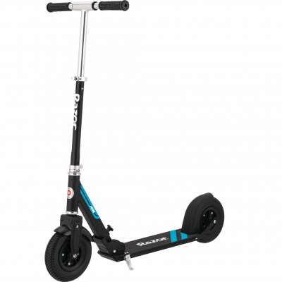 Razor Scooter A5 Air Αναδιπλούμενο αλουμινένιο Kick Scooter για παιδιά σε χρώμα μαύρο